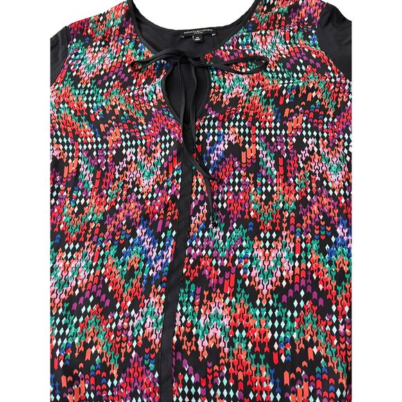 SIGNATURE STUDIO LONG SLV V-NECK TUNIC BLOUSE, WOMENS, 2X, BLACK & MULTICOLOR - Picture 3 of 11